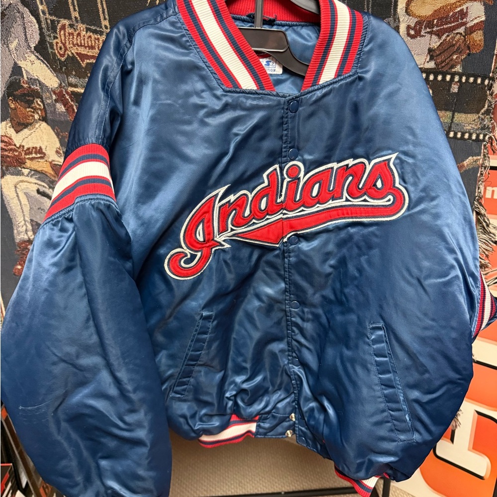 Vintage 90’s Cleveland Indians Starter Jacket size XL!  Ready for opening day